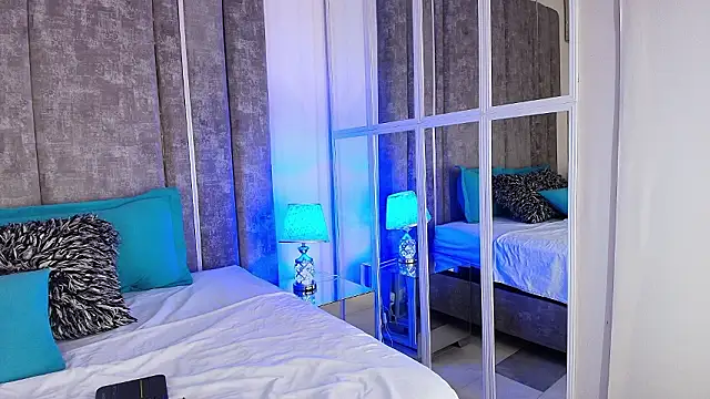 AliDiaz  online show from February 17, 6:16 pm