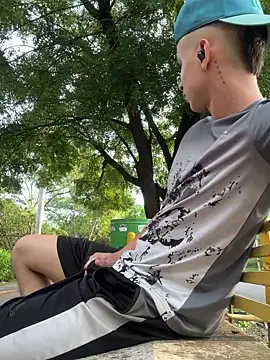 arevalo1124 online show from October 22, 9:46 pm