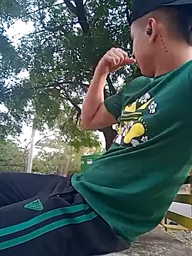 arevalo1124 online show from September 25, 9:43 pm