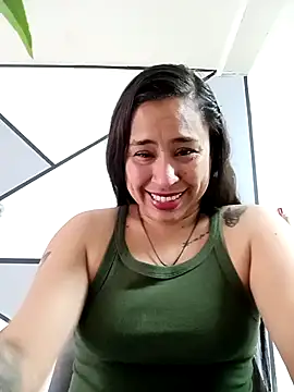 Snapshot of kamila_lovee chatting on September 29, 6:57 pm kamila lovee online show from September 29, 6:57 pm