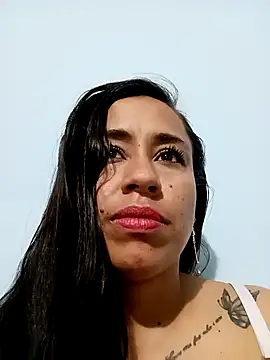 Snapshot of kamila_lovee chatting on March 22, 12:25 pm kamila lovee online show from March 22, 12:25 pm