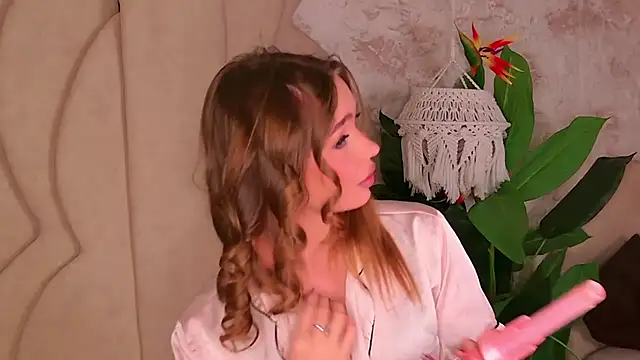 EvansLover online show from November 26, 9:04 pm