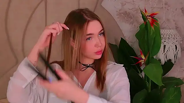 EvansLover online show from October 11, 9:16 pm