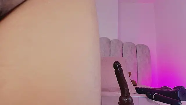 sharlott miller online show from February 6, 12:01 pm