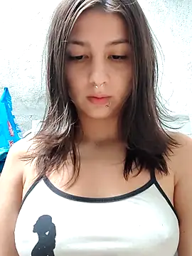 Maiden-Hot online show from April 10, 8:05 pm