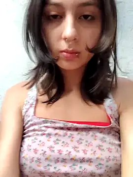 Maiden-Hot online show from December 3, 6:51 pm