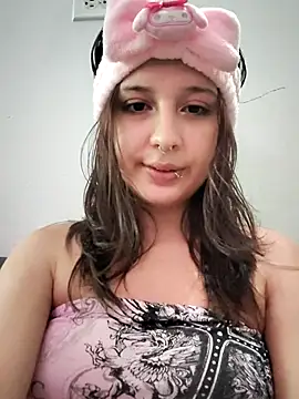 Maiden-Hot online show from June 24, 10:51 pm