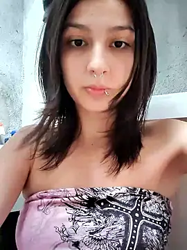 Maiden-Hot online show from January 12, 9:52 pm