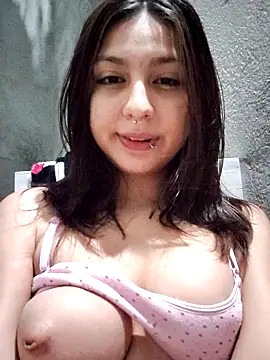 Maiden-Hot online show from June 14, 6:25 am