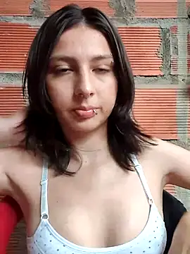 Snapshot of Maiden-Hot chatting on October 16, 7:33 pm Maiden-Hot online show from October 16, 7:33 pm