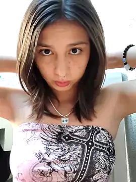 Maiden-Hot online show from February 5, 6:37 pm