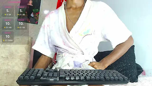 k stormi  online show from November 5, 7:00 am