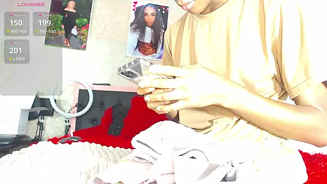 k stormi  online show from February 11, 2:44 am