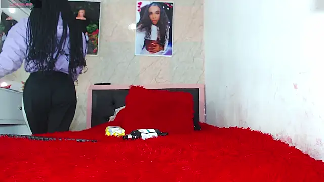 k stormi  online show from April 7, 12:45 am