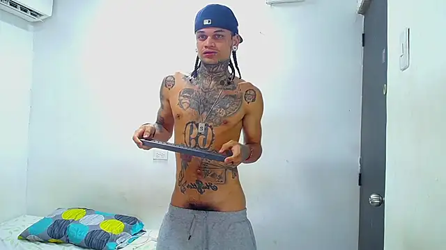 hot man05 online show from July 24, 2:18 am