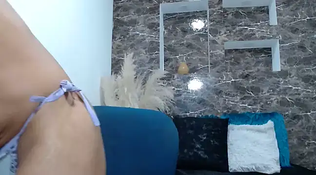 dulcetaylorss online show from February 4, 12:19 am
