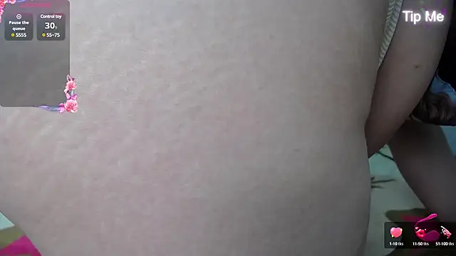 Snapshot of Alinna_addas_03 chatting on March 15, 2:03 am Alinna addas 03 online show from March 15, 2:03 am