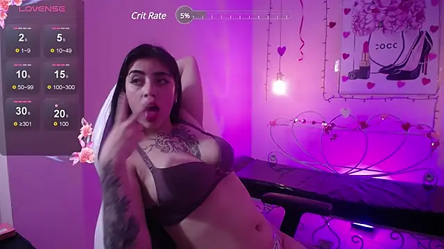 Adri Gomez  online show from March 13, 9:32 am