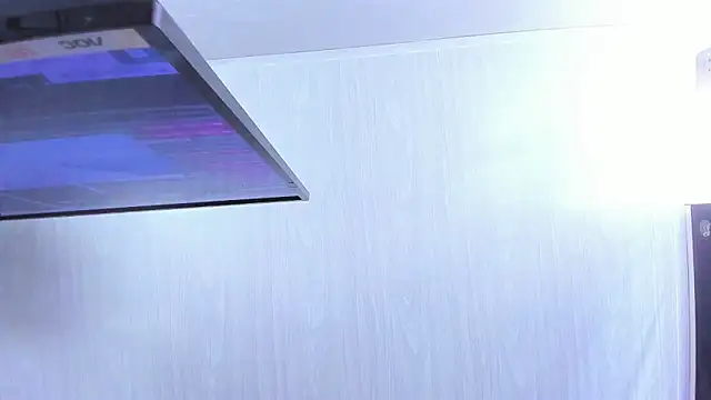 Snapshot of Thomas_May4rs chatting on February 19, 7:28 am Thomas May4rs online show from February 19, 7:28 am