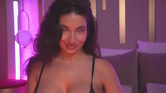 ElizaaGrace online show from December 4, 6:12 am