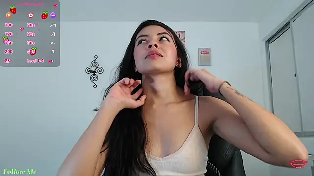 ellajonz online show from April 24, 3:08 am