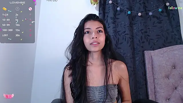 ellajonz online show from March 16, 6:20 am