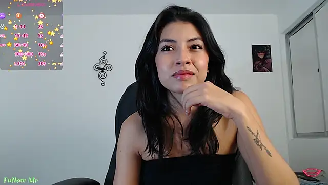 ellajonz online show from June 2, 3:50 am