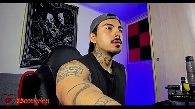 Snapshot of scockpion__ chatting on February 12, 5:51 am scockpion online show from February 12, 5:51 am