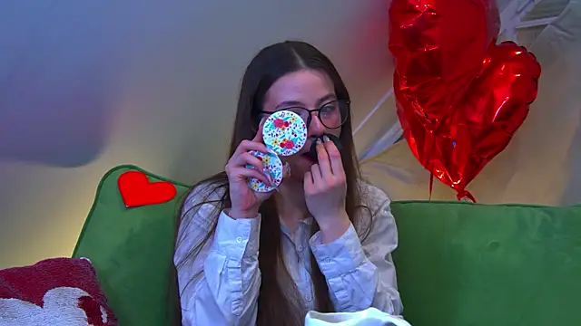 AmeliaFlares online show from March 1, 9:48 pm