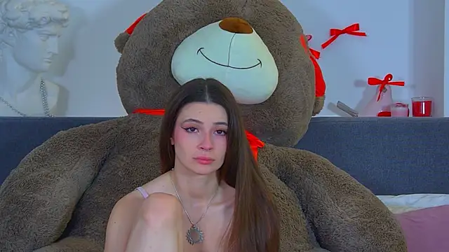 AmeliaFlares online show from November 4, 6:22 pm