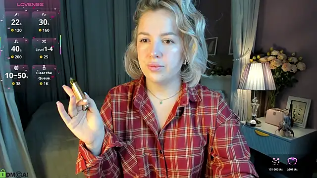 Nikki Kai online show from October 30, 1:04 am