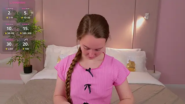 JaniceCollins online show from April 9, 1:40 am