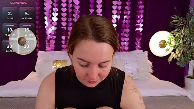 JaniceCollins online show from March 10, 1:53 am