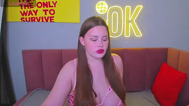 MargaretRoyy online show from October 10, 5:08 am