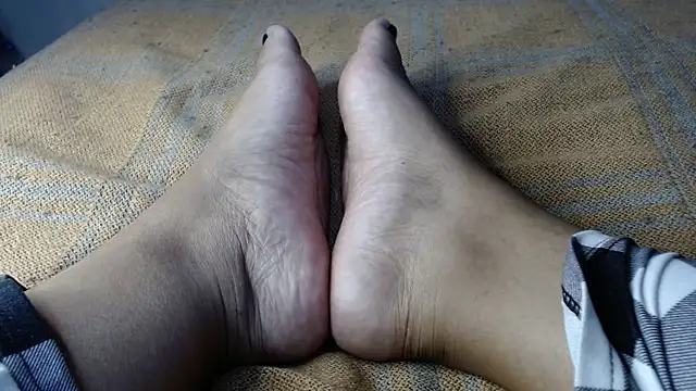 aleya bliss online show from February 14, 2:56 am