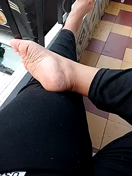 aleya bliss online show from February 21, 10:45 pm