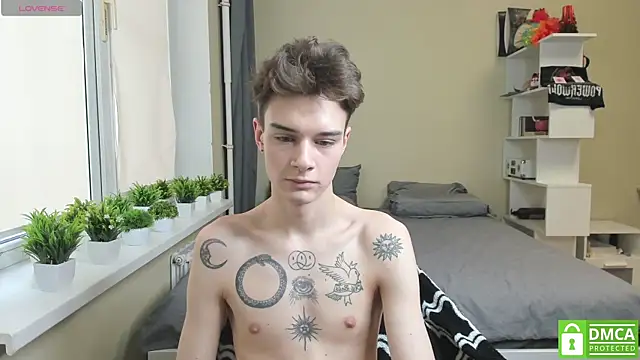 Snapshot of avegothy- chatting on March 5, 11:28 am avegothy- online show from March 5, 11:28 am