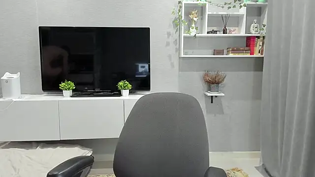 Snapshot of avegothy- chatting on January 31, 2:49 pm avegothy- online show from January 31, 2:49 pm