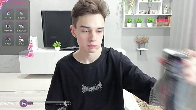 Snapshot of avegothy- chatting on February 17, 12:38 pm avegothy- online show from February 17, 12:38 pm