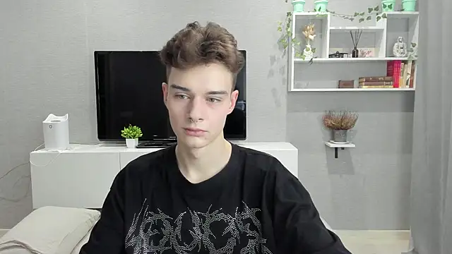 Snapshot of avegothy- chatting on January 31, 11:46 am avegothy- online show from January 31, 11:46 am