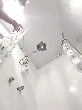 Snapshot of RichardHard_1 chatting on March 7, 7:08 am RichardHard 1 online show from March 7, 7:08 am