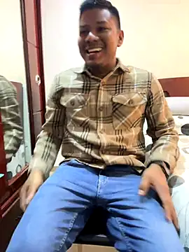 Snapshot of Saipadpuer30 chatting on October 12, 9:38 pm Saipadpuer30 online show from October 12, 9:38 pm