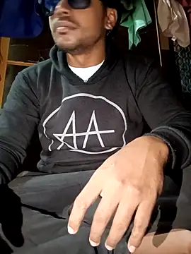 bigcock thick online show from October 29, 12:53 am