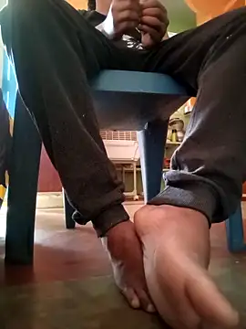 Snapshot of bigcock_thick chatting on February 27, 5:29 am bigcock thick online show from February 27, 5:29 am