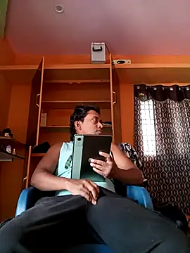 Snapshot of bigcock_thick chatting on February 10, 8:13 am bigcock thick online show from February 10, 8:13 am