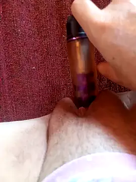 Snapshot of baixinhainsaciavel23 chatting on November 6, 4:00 pm baixinhainsaciavel23 online show from November 6, 4:00 pm