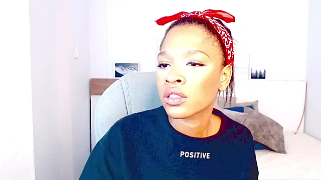 brendathompson  online show from October 7, 1:28 am