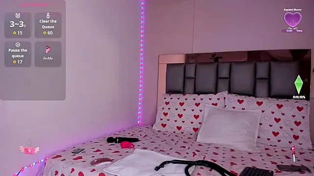 SofiArias online show from April 21, 11:55 pm