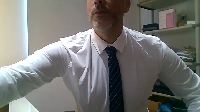 66MA69 online show from February 23, 9:32 am