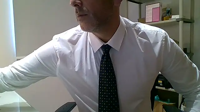 66MA69 online show from March 25, 8:14 am